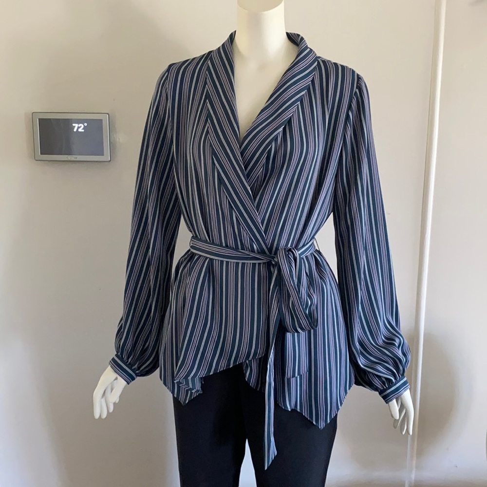 BCBG shirt